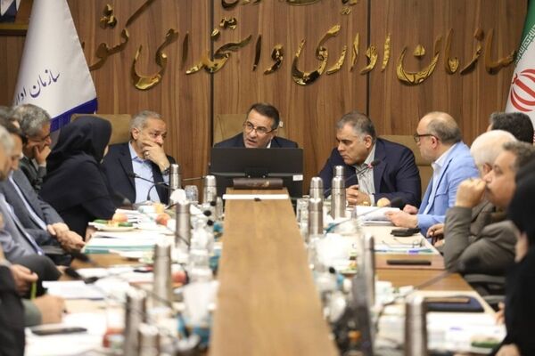 جلسه شورای حقوق و دستمزد به ریاست رئیس سازمان اداری و استخدامی برگزار شد