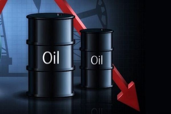 قیمت نفت در بازار جهانی عقب نشینی کرد