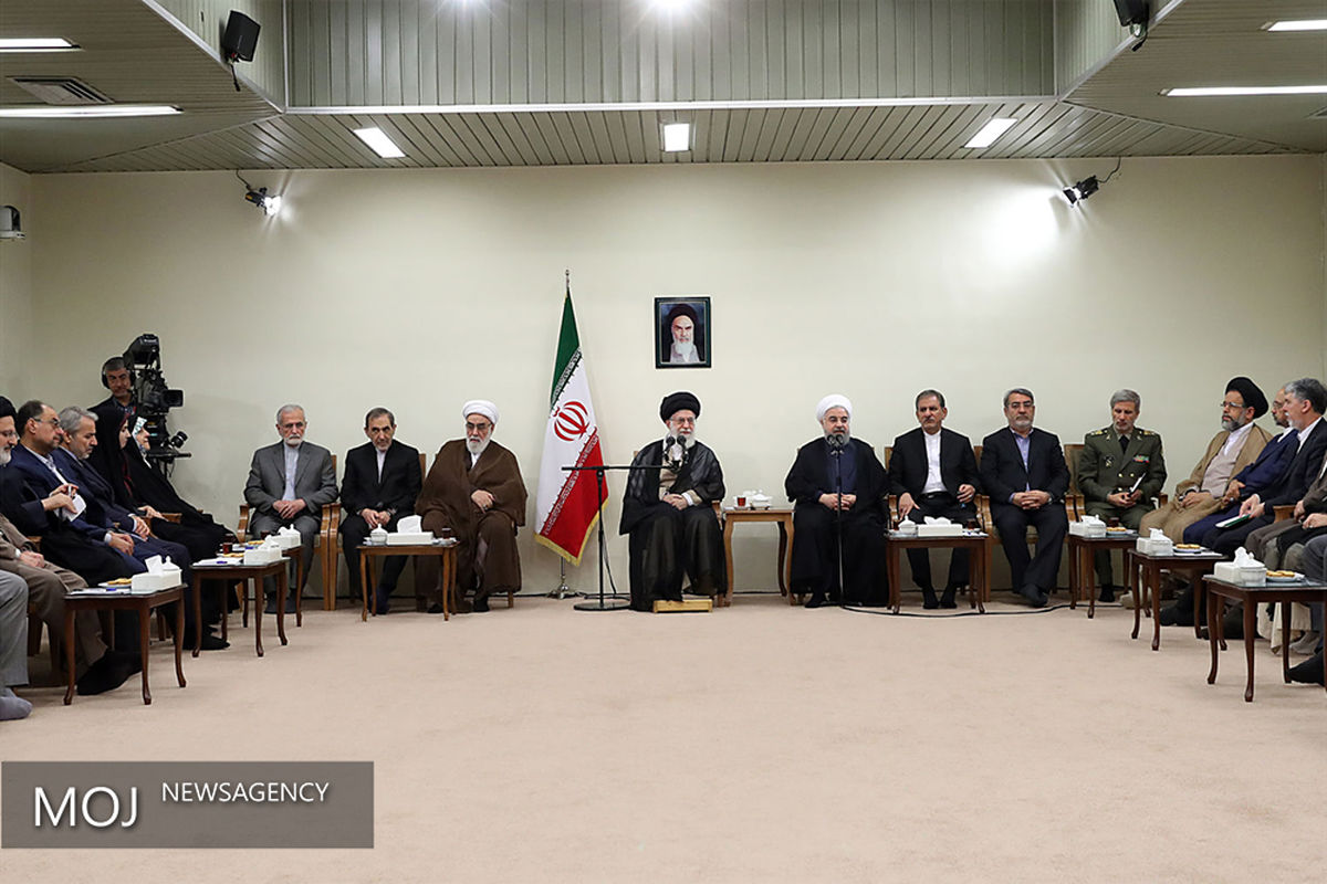 دیدار رییس‌جمهور و اعضای هیات دولت با مقام معظم رهبری