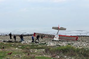 سقوط یک فروند هواپیمای تفریحی در رامسر