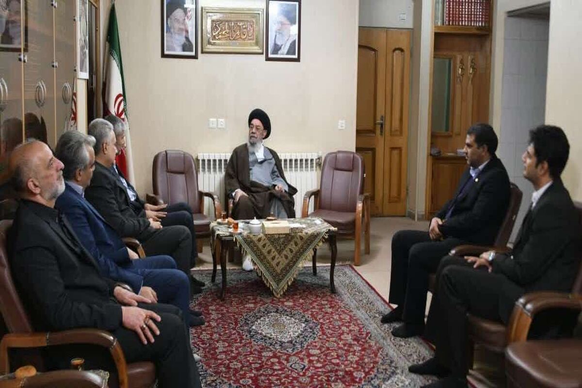 امام جمعه اصفهان