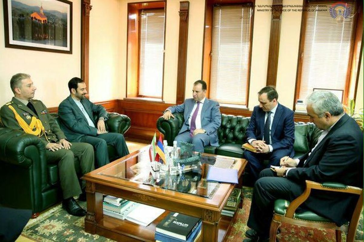 مقامات نظامی ایران و ارمنستان