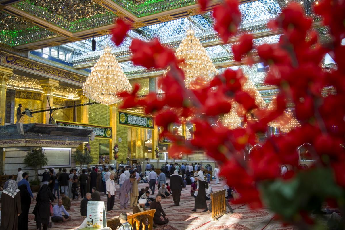 برپایی جشن و سرور در کربلا و‌ نجف به مناسبت اعیاد شعبانیه