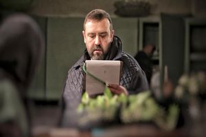 فیلمبرداری سریال بی همگان آغاز شد