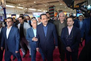 بازدید وزیر صمت از دو نمایشگاه بین المللی
