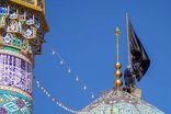 پرچم عزا بر فراز گنبد حرم مطهر شاهچراغ (ع) به اهتزاز درآمد