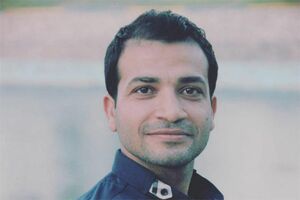 برای راه اندازی مجدد کارخانه آبمیوه پاکدیس قلعه گنج تلاش می کنیم