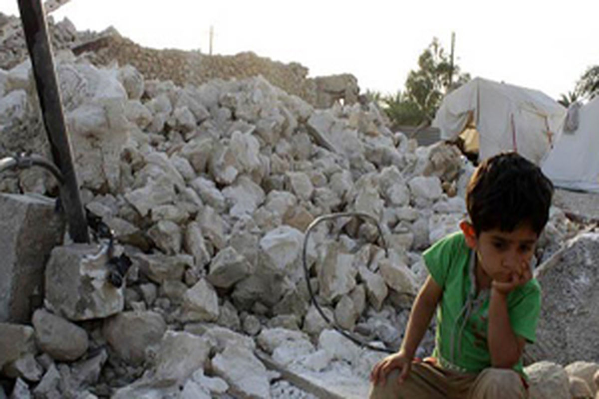 شب یلدای کودکان زلزله ده در کنار هنرمندان شاخص کشور