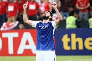 عمر خریبین بهترین بازیکن سال آسیا شد