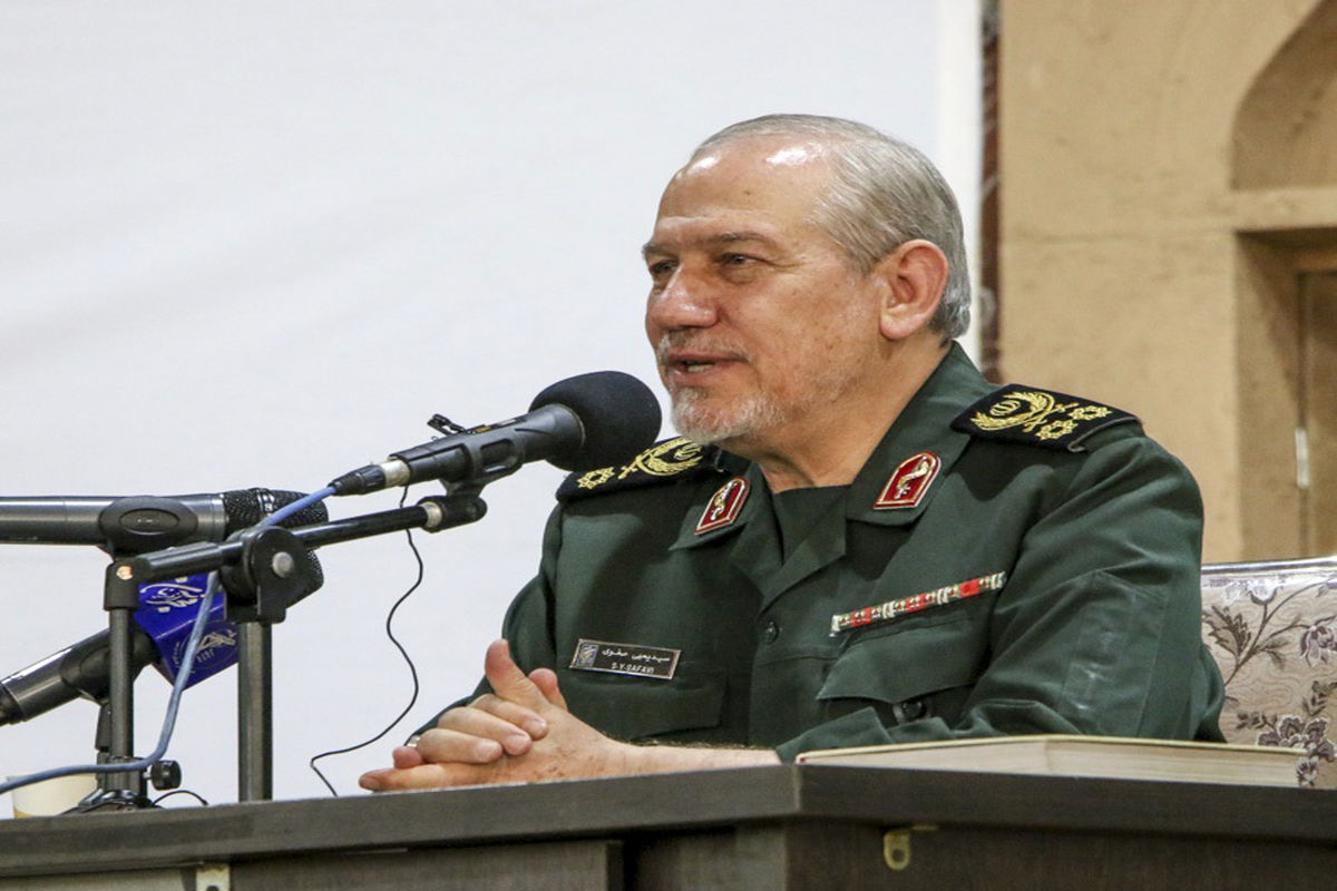 دستیار و مشاور عالی فرمانده معظم کل قوا در شیراز