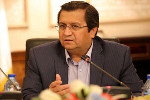 همتی به خیابان فردوسی رفت/بازدید سرزده از صرافی ها/همه قیمت های تابلوها یکی شدند