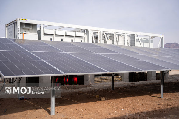 بزرگ‌ترین نیروگاه خورشیدی شهرداری تهران در آستانه بهره‌برداری