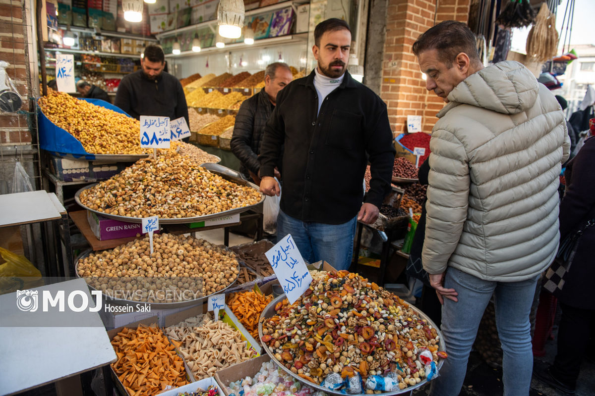 خرید آجیل در آستانه شب یلدا
