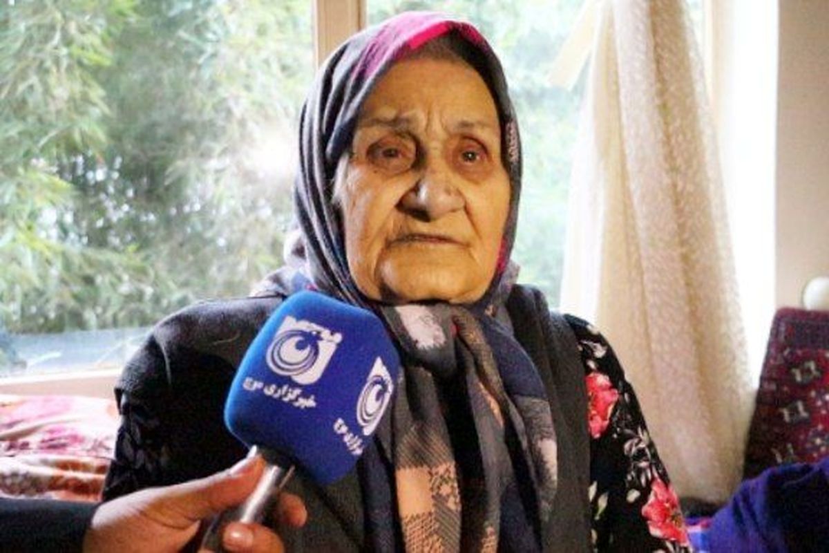 شهربانو فلاحتی مادر شهید موسی خدمتگزار