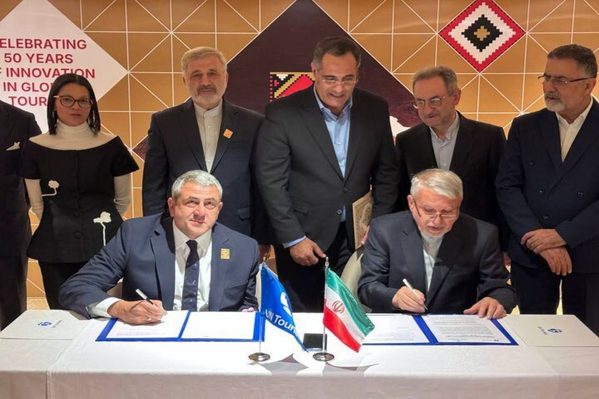 وزیر میراث فرهنگی