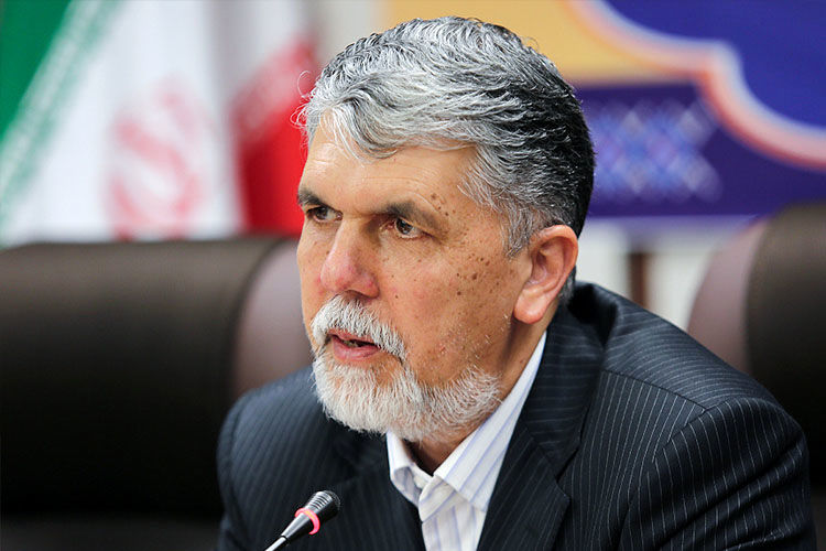 تقدیر وزیر فرهنگ و ارشاد اسلامی از مدیرکل گیلان به پاس برگزاری نمایشگاه کتاب