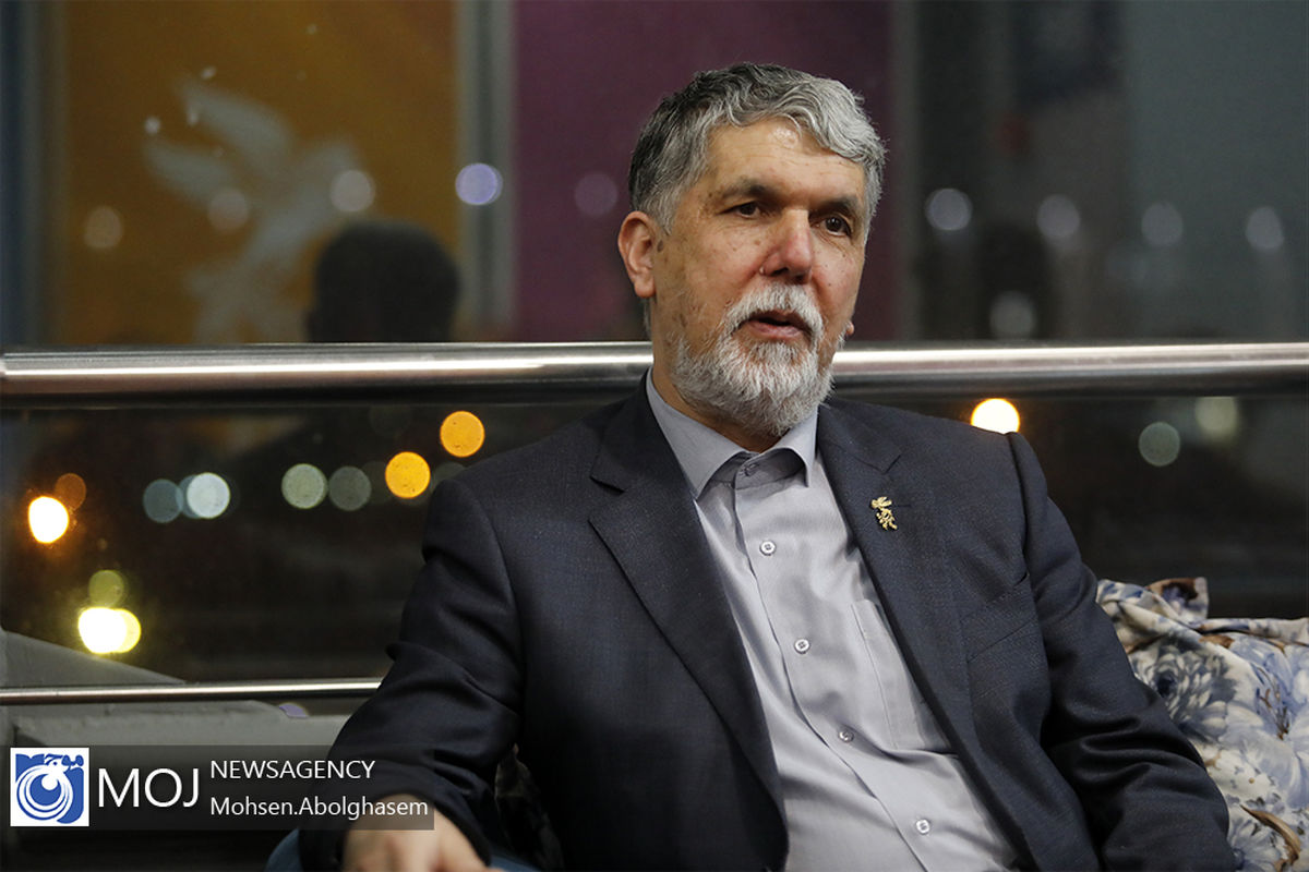 بازدید وزیر ارشاد از سینمای رسانه جشنواره فیلم فجر