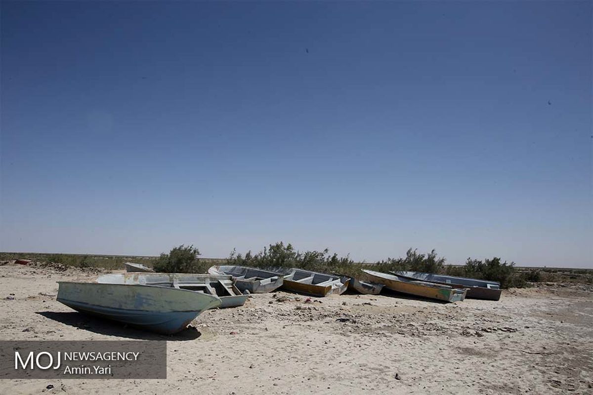 بازدید خبرنگاران از طرح نذر آب جمعیت هلال احمر