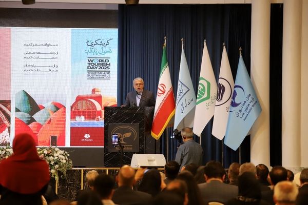۲۷ اختیار گردشگری به استان‌ها واگذار شد / بخش خصوصی موتور محرک توسعه گردشگری است