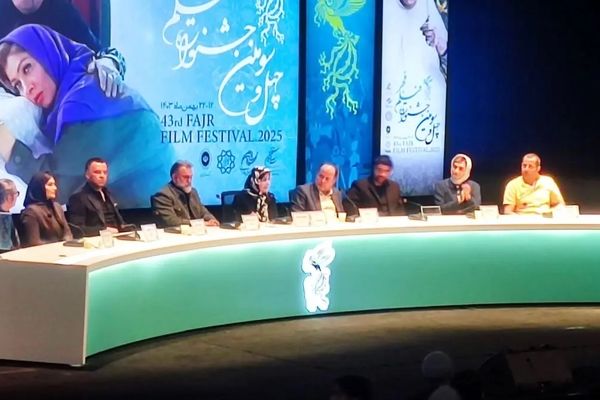 هلیکوپتر فیلم «پیشمرگ» نماد شرف ما بود