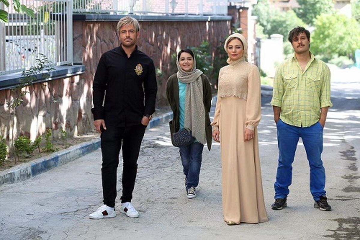 فیلم سینمایی آیینه بغل