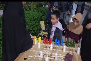 استقبال پرشور از اَبَربازی‌های نوروزی/ بوستان غدیر و آزادگان یزد میزبان علاقه مندان به ابر بازی ها