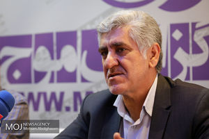 پیشنهاد من تغییر عنوان جشنواره تجسمی فجر به فستیوال هنر فجر است