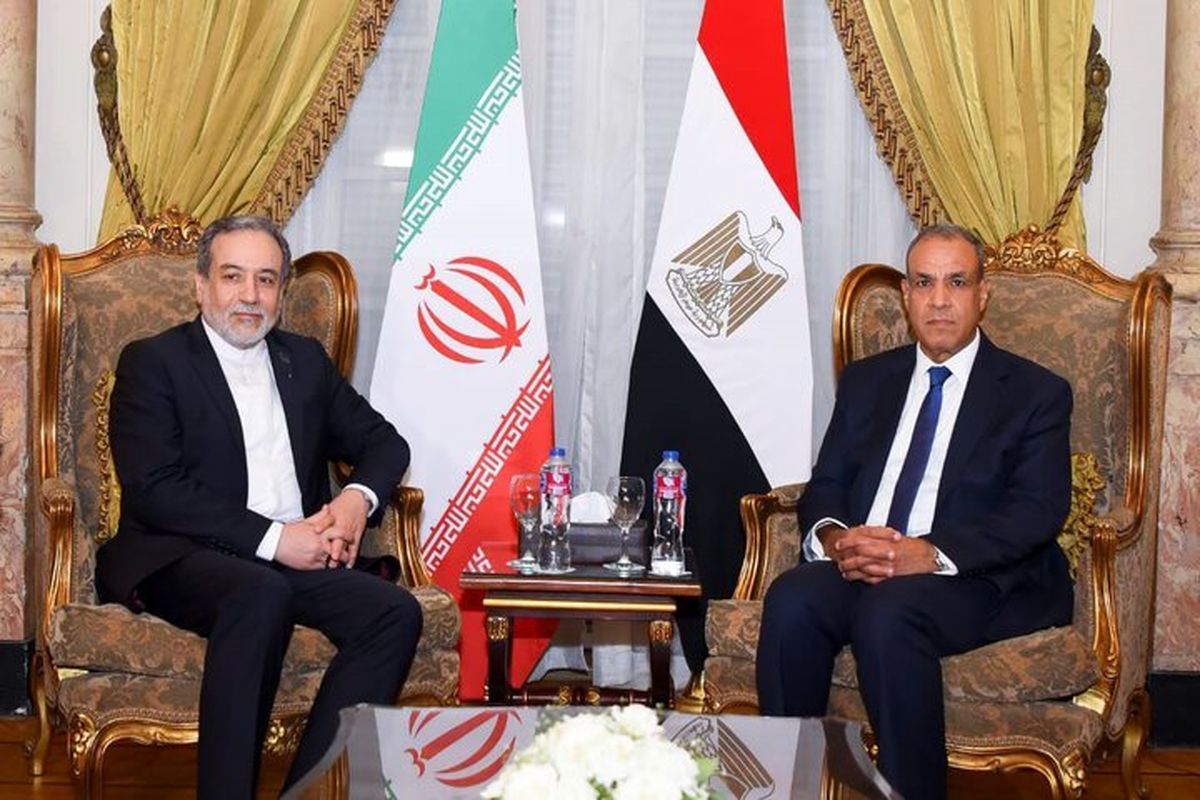 عراقچی در قاهره با وزیر خارجه مصر دیدار کرد