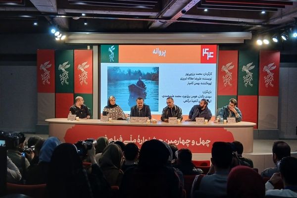 فیلم بر اساس وقایع واقعی شکل گرفته اما روایت آن ذهنی و دراماتیک است