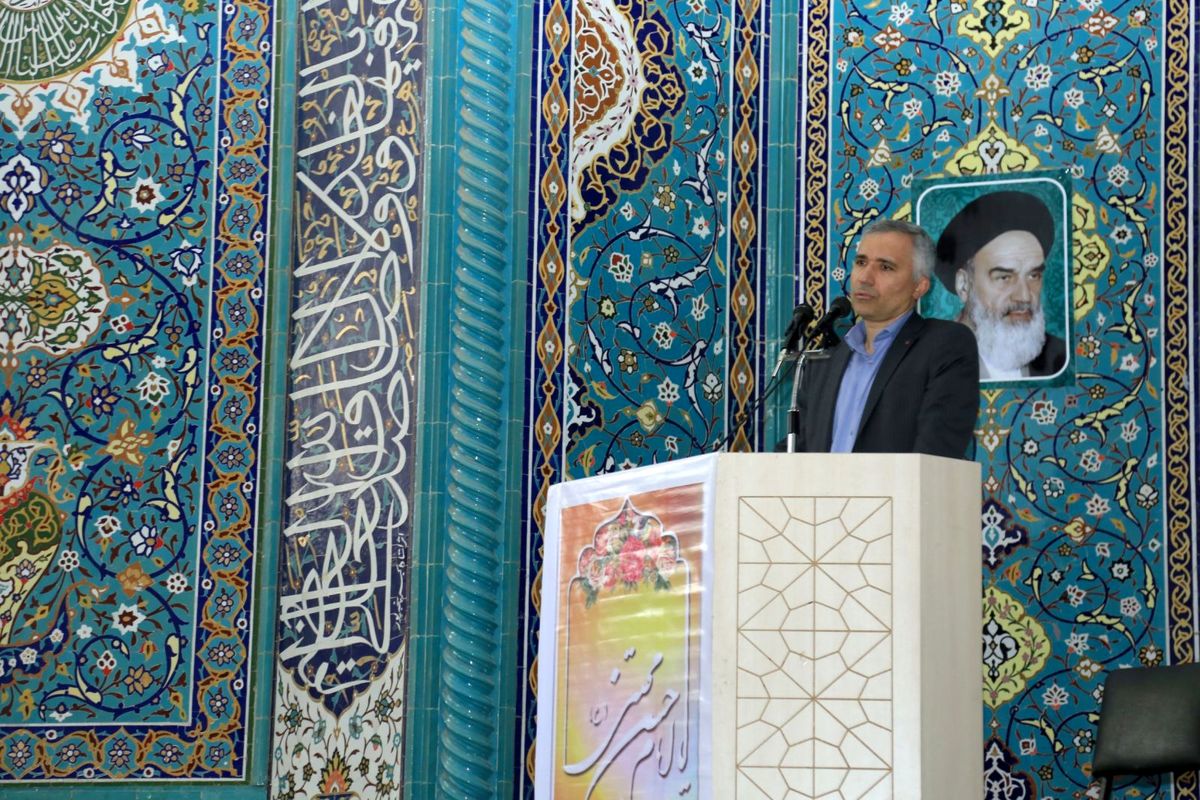 سخنرانی پیش از خطبه های نماز جمعه زرین شهر