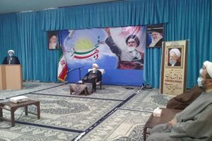 مستند ذو شهادتین برای اولین بار در دفتر امام جمعه یزد رونمایی شد 