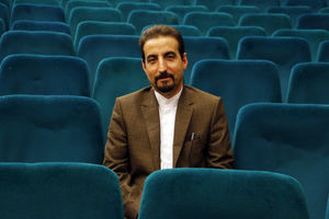 نمایش «گنج خسیس» به بیست و چهارمین جشنواره ملی تئاتر لاله های سرخ راه یافت