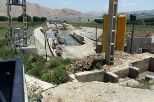 حاشیه امن دستگاه قضایی برای تخلفات استانداری چهارمحال بختیاری / اجرای طرح غیرقانونی انتقال آب سبزکوه - چغاخور
