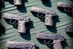 سلاح و مهمات قاچاق در غرب تهران کشف شد