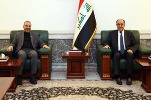 نوری المالکی با سفیر ایران در بغداد دیدار کرد