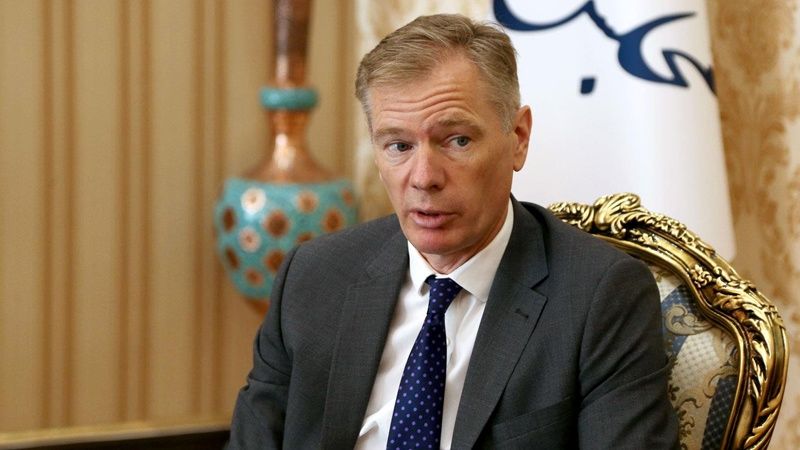 همدردی سفیر انگلیس در ایران با حادثه دیدگان سیل