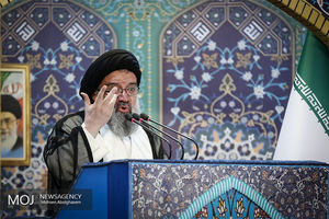 ما به دستور قرآن در عرصه بازدارندگی هرچه بتوانیم موشک تولید می کنیم