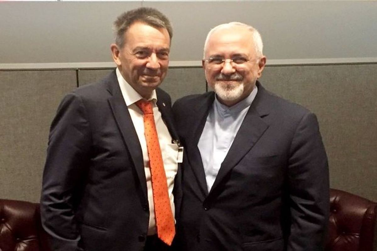 ظریف با رئیس کمیته بین‌المللی صلیب سرخ جهانی