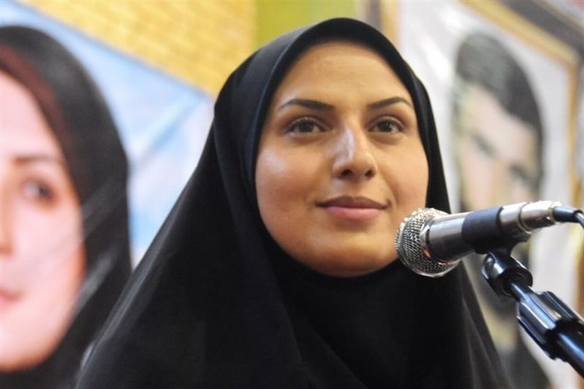 سمیه محمودی