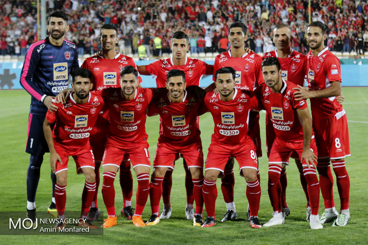 دیدار تیم های فوتبال پرسپولیس و نفت مسجد سلیمان/ترکیب پرسپولیس