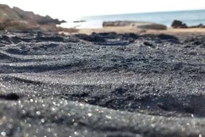 بیش از ۱۰۰ هموطن خاک هرمز را به خانه‌اش بازگرداندند