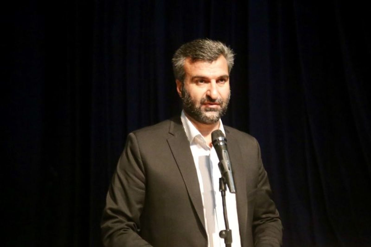 عباس میرزاد