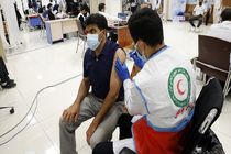 واکسن کرونا به افراد بالای ۱۸ سال تزریق شود