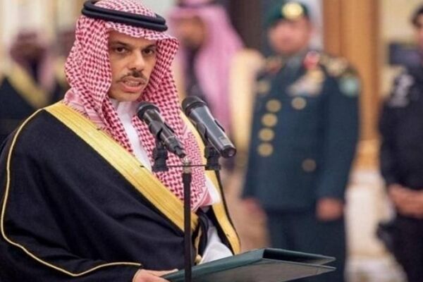 وزرای خارجه عربستان، ترکیه‌ و کویت با یکدیگر رایزنی کردند
