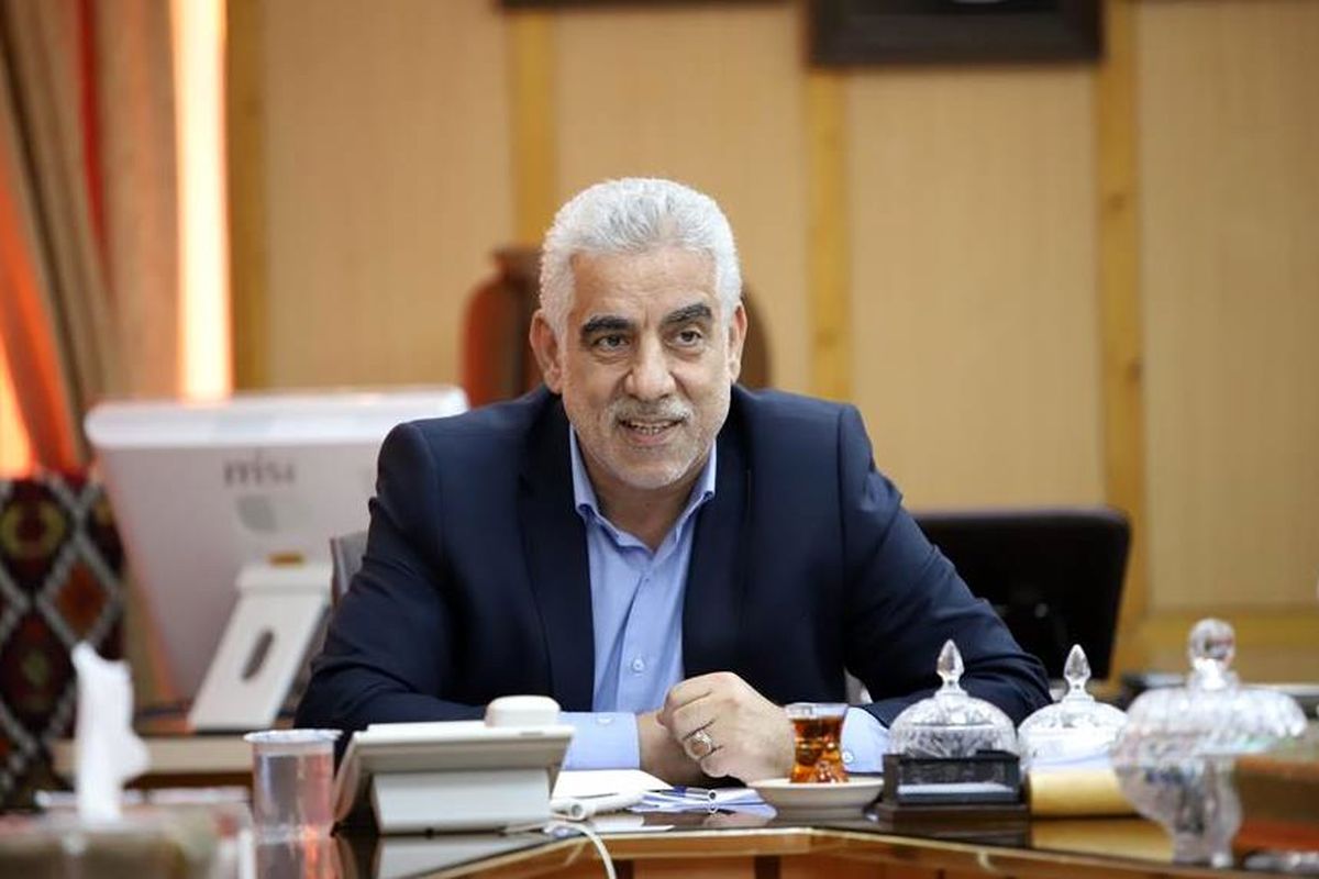 استاندار گیلان در جلسه روز خبرنگار 1402