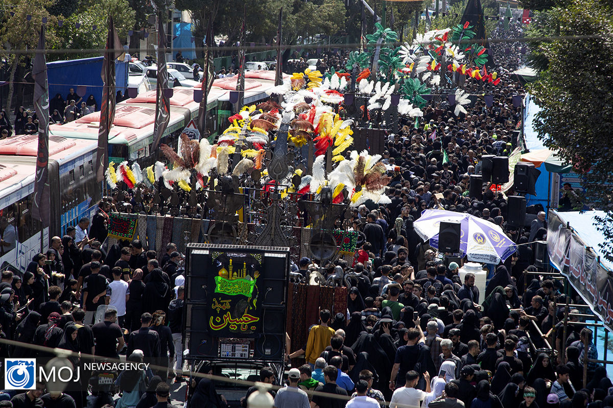 پیاده‌روی جاماندگان اربعین حسینی در تهران_2