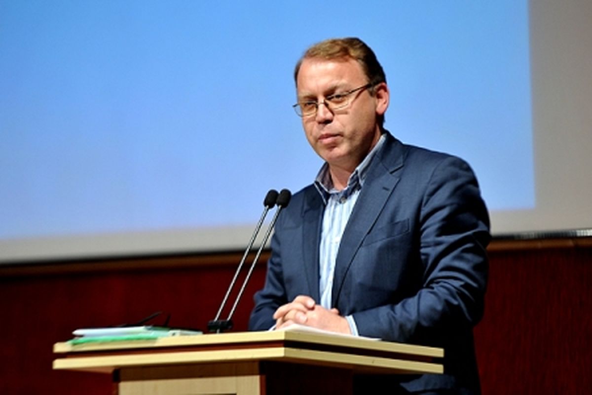 امیر عباس تقی پور