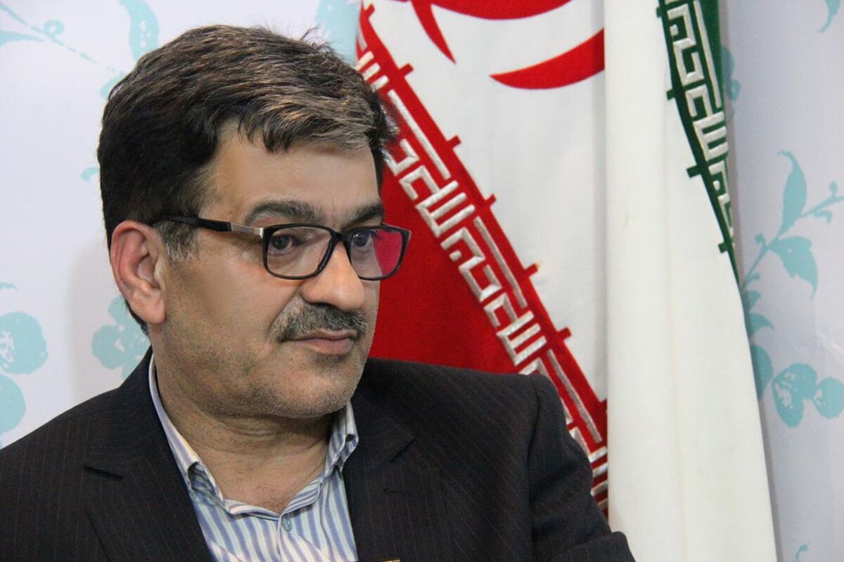 فیروز فاضلی