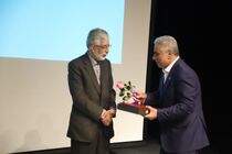  مراسم بزرگداشت استاد احمد سمیعی در تالار مرکزی رشت برگزار شد+ تصویر