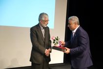  مراسم بزرگداشت استاد احمد سمیعی در تالار مرکزی رشت برگزار شد+ تصویر